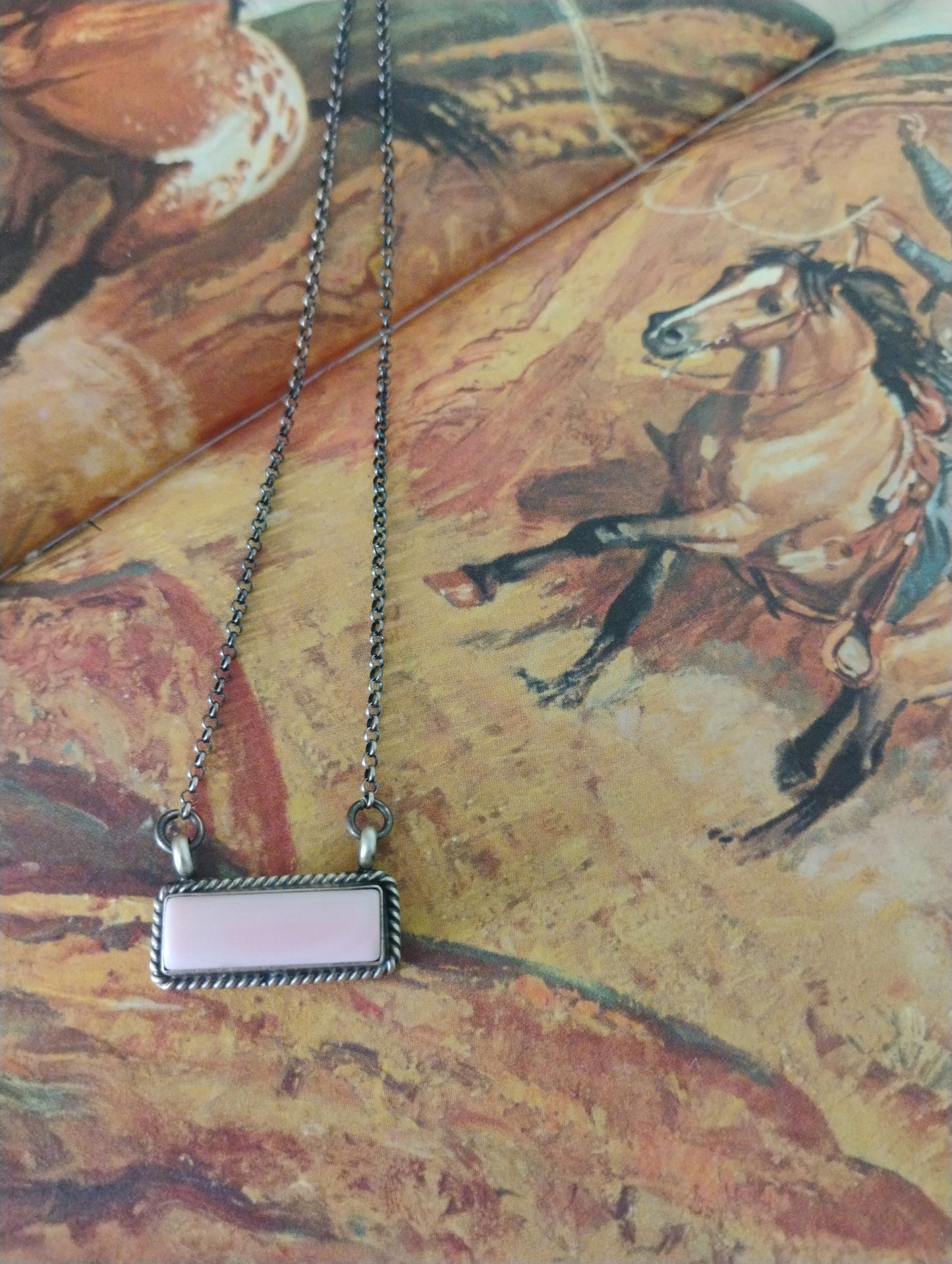 Dixon pink conch bar necklace