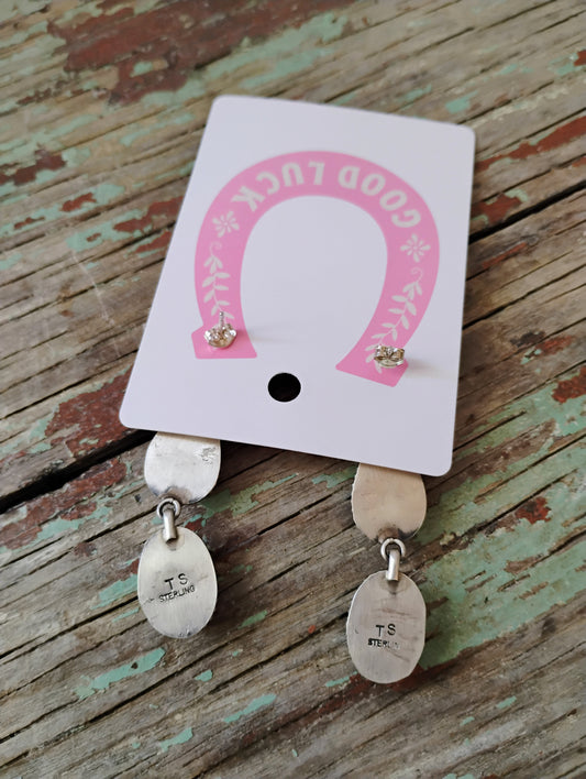 White water dangles